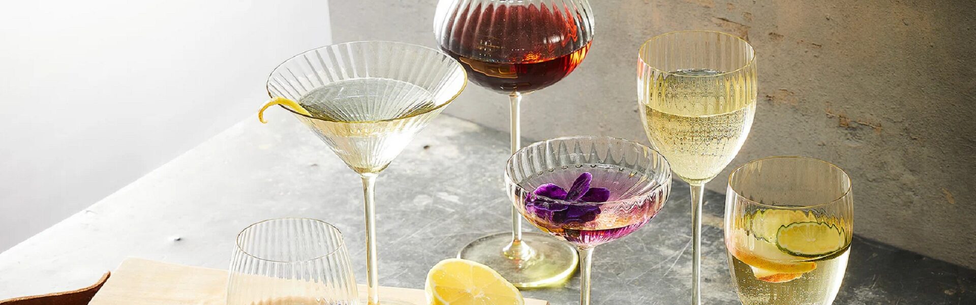 Glassware 1920x800 Glassware 1920x800